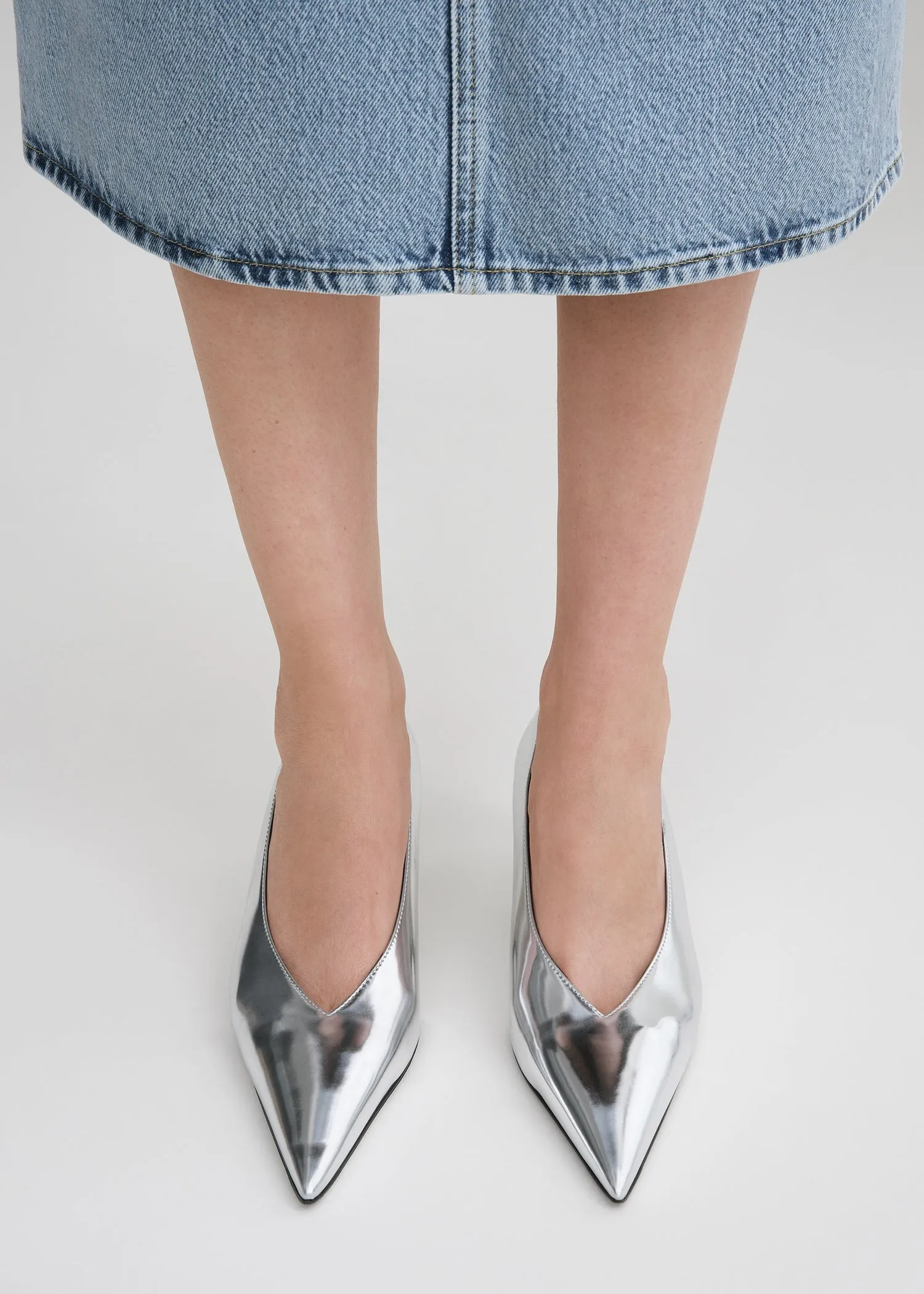 The Wedge-Heel Pump silver